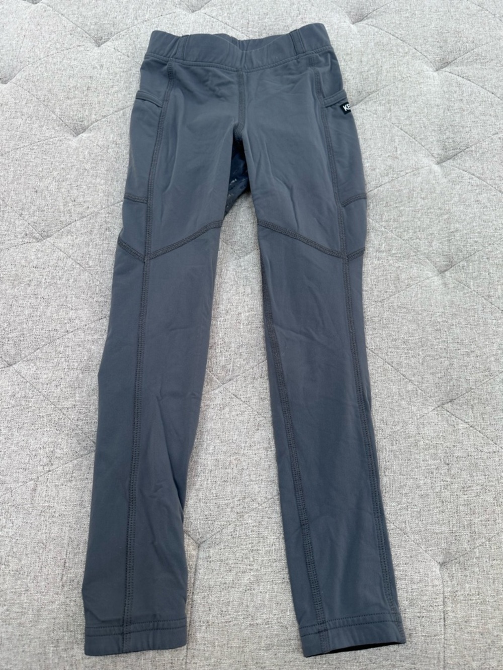 EUC KERRITS KIDS GREY SIZE SMALL Silicone Full SEAT Tech Tight RIDING PANTS
